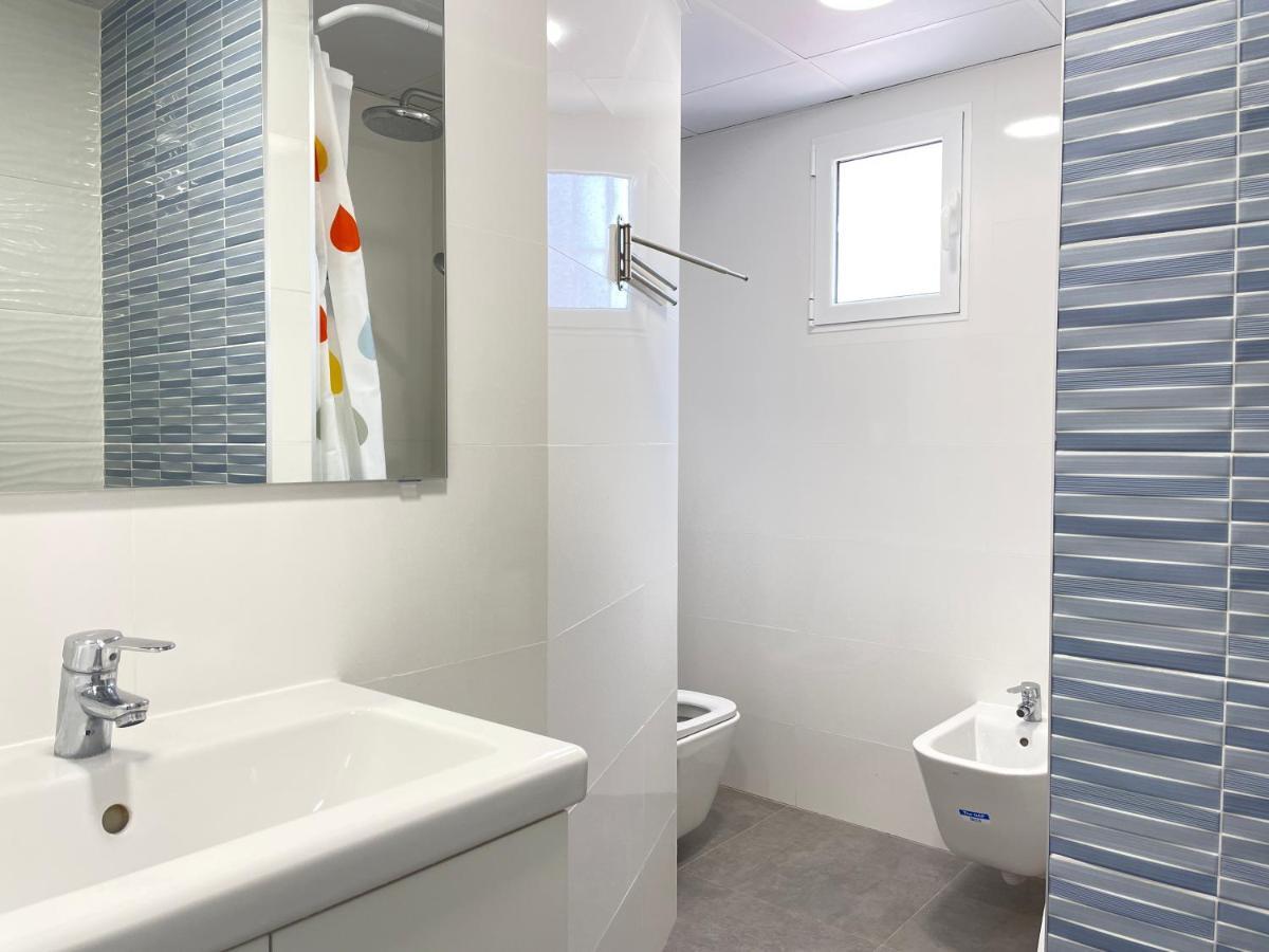 New Square Ocean Apartment Бенидорм Екстериор снимка