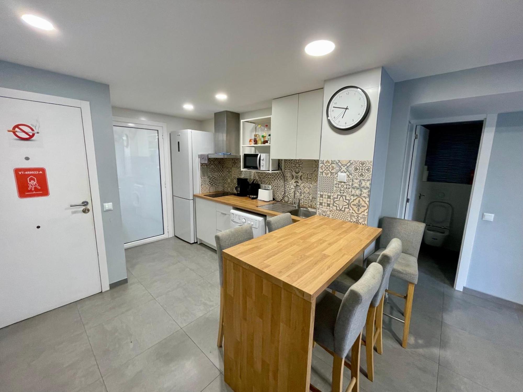 New Square Ocean Apartment Бенидорм Екстериор снимка