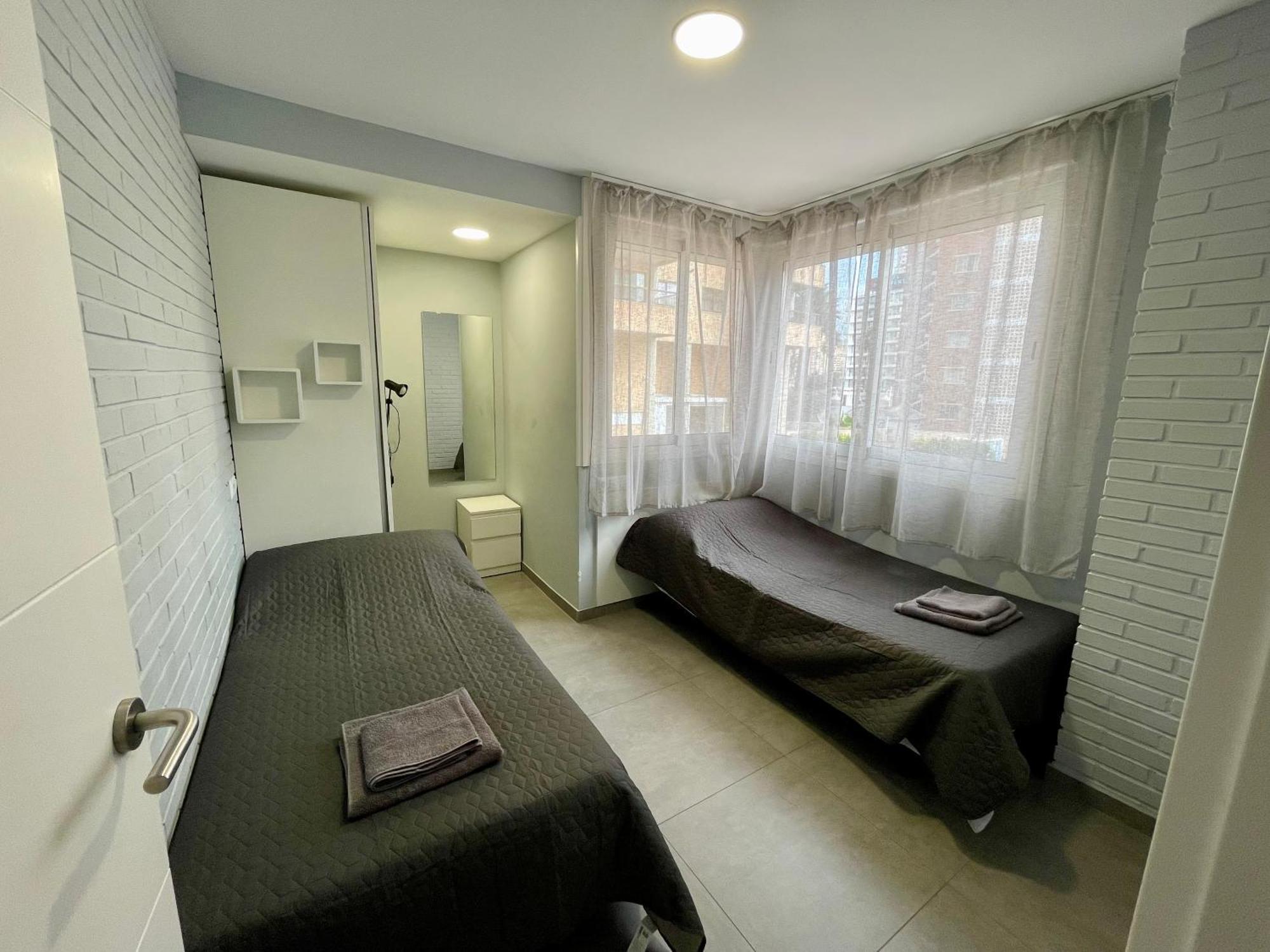 New Square Ocean Apartment Бенидорм Екстериор снимка